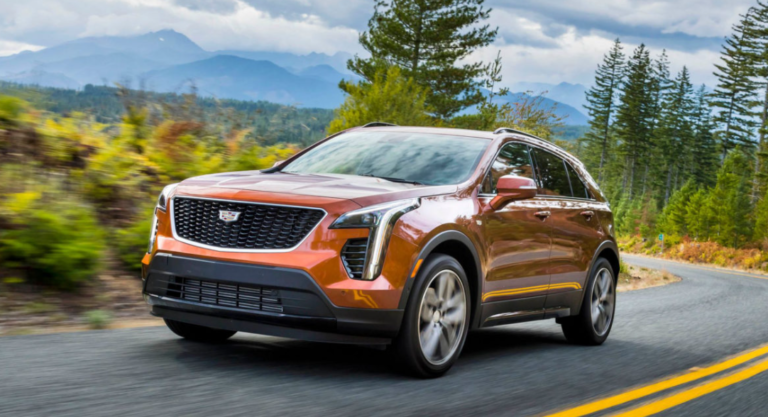 2024 Cadillac XT4 Exterior