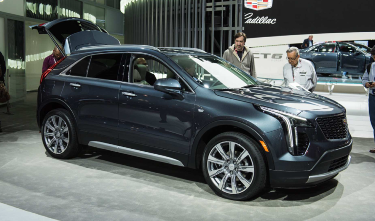 New 2023 Cadillac XT4 Exterior