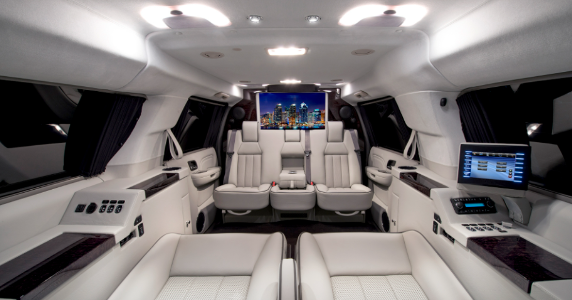 New 2024 Cadillac Escalade Interior