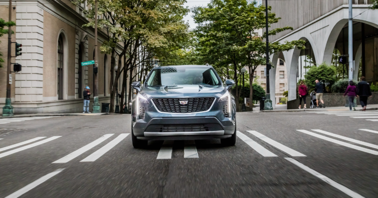 2024 Cadillac XT4 Exterior