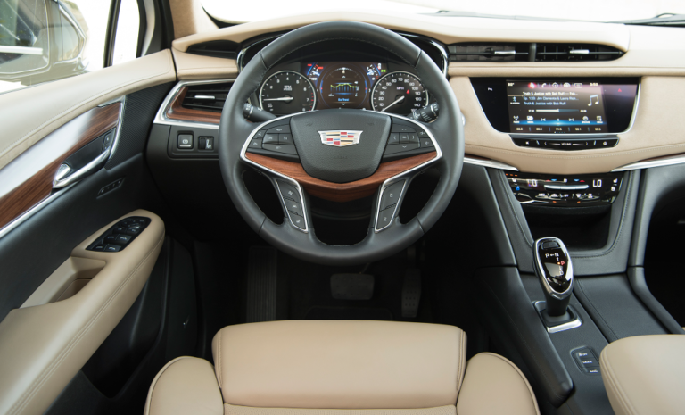 2024 Cadillac XT5 Interior 1 768x465 
