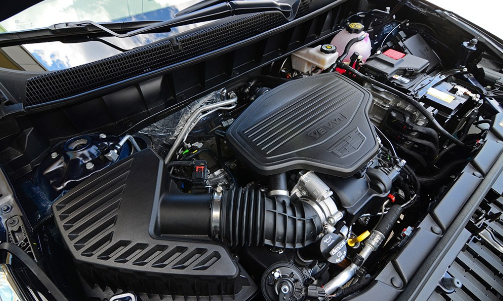 New 2024 Cadillac XT5 Engine