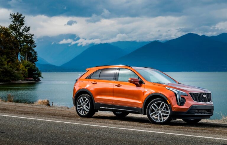 2024 Cadillac XT4 Exterior