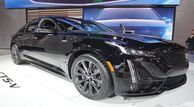 2024 Cadillac CT5-V Exterior