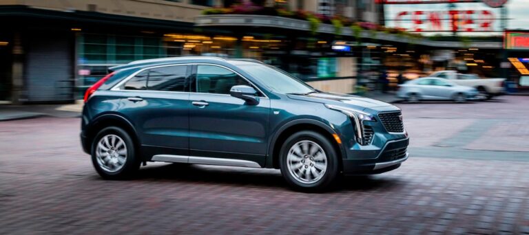 2024 Cadillac XT4 Exterior