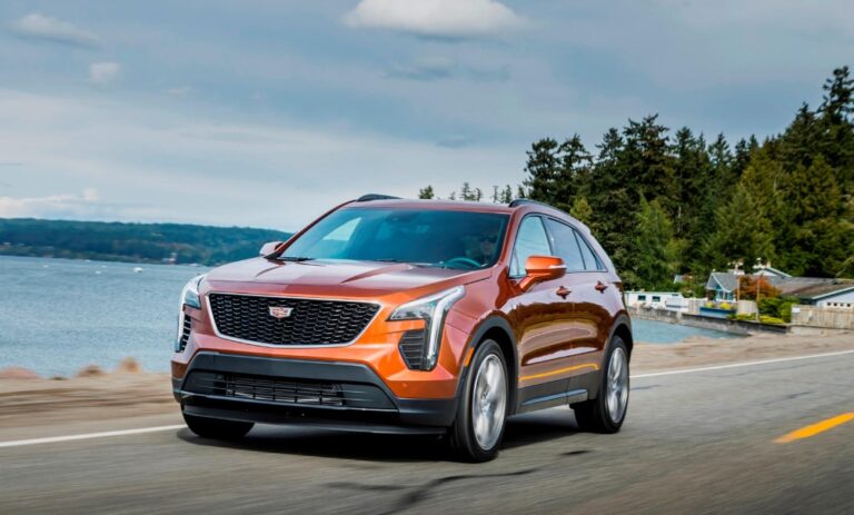 2024 Cadillac XT4 Exterior