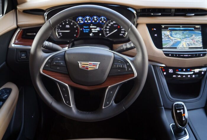 2025 Cadillac XT5 Interior
