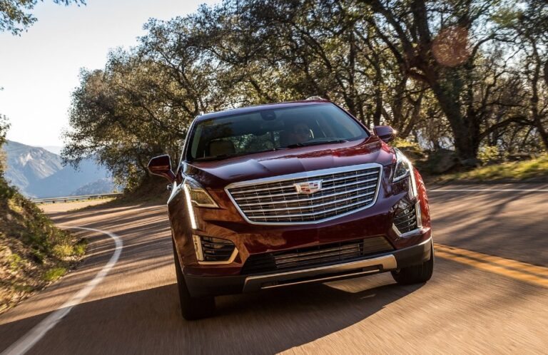 2025 Cadillac XT5 Exterior