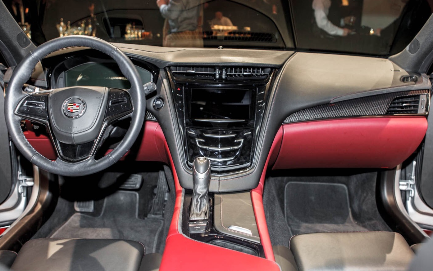 2025 Cadillac CTS Coupe Interior