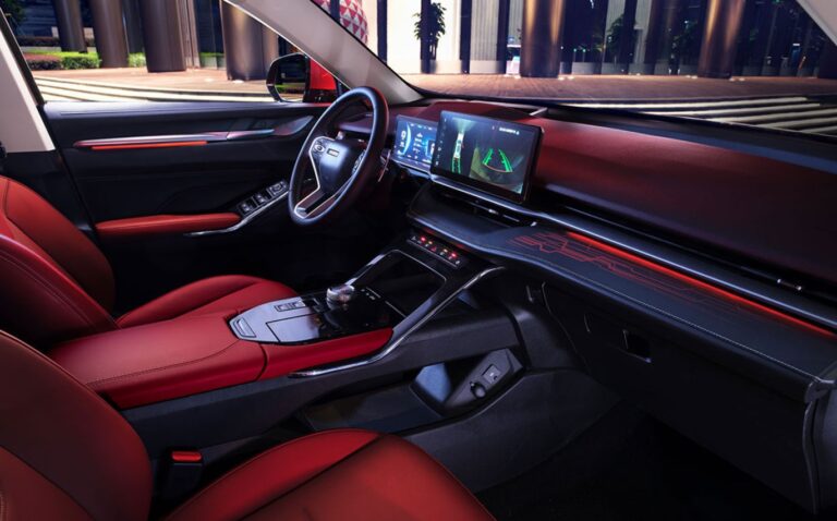 2025 Cadillac EXT Interior