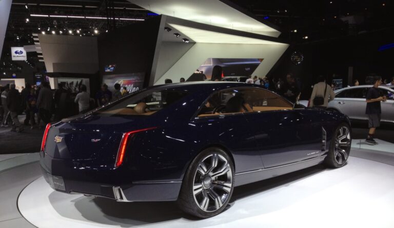 2025 Cadillac XTS Specs