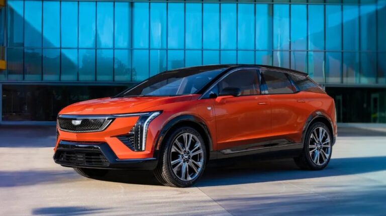 New 2025 Cadillac Vistiq Price